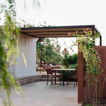 Ozio - Il Trullo Rosso Bed and breakfast