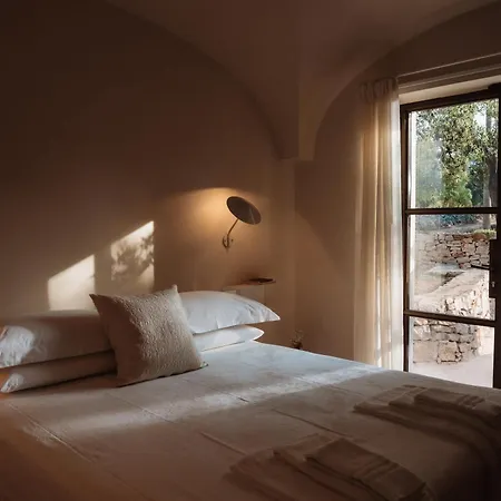 Ozio - Il Trullo Rosso Bed & Breakfast