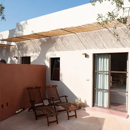 Ozio - Il Trullo Rosso Bed & Breakfast