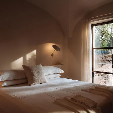 Frühstückspension Ozio - Il Trullo Rosso 4*