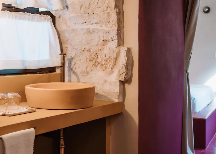 Ozio - Il Trullo Rosso לינה וארוחת בוקר