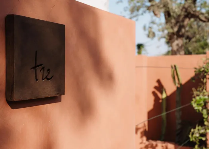 Ozio - Il Trullo Rosso Bed & Breakfast